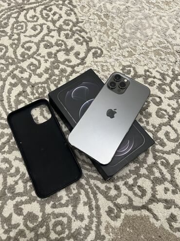 Apple iPhone: IPhone 12 Pro Max, Б/у, 128 ГБ, Matte Space Gray, Чехол, Коробка, 77 %