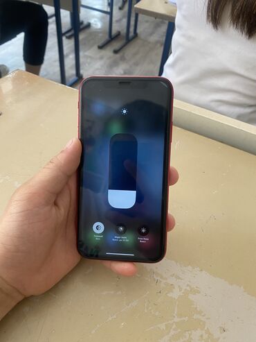 сони тел: IPhone Xr, Б/у, 128 ГБ, Красный, Защитное стекло, Чехол, 100 %