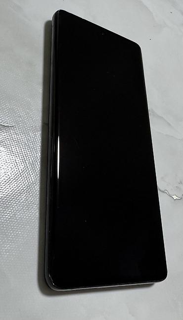 сумка новый: Samsung Galaxy S21 Ultra 5G, Б/у, 256 ГБ, цвет - Черный, 1 SIM, eSIM — 4