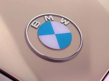 srpski bager: DELOVI ZA BMW 125, 750, 116 . OD 2000. DO 2020. GOD. | Novi — 1