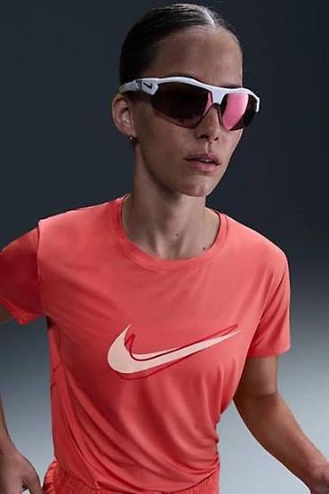 aksa: NIKE Dri-FIT One Swoosh Women's Running T-Shirt vel. S NOVO HJ — 2