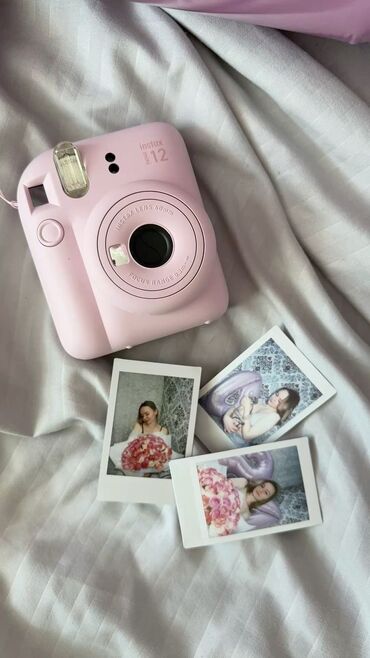 купить блинницу: Новый, ни разу не использованный фотоаппарат Fujifilm Instax Mini 12 в