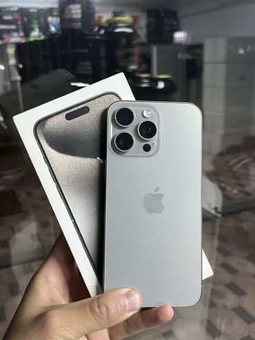 iphone 13 pro max bishkek: IPhone 15 Pro Max, Б/у, 256 ГБ, Natural Titanium, Кабель, 90 %