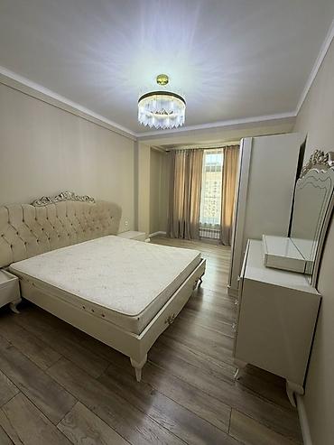 Продажа квартир: 2 комнаты, 74 м² — 12