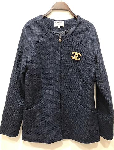 chanel пиджак: Жакет CHANEL, темно‑синий твид. - Фактура: плотный твид с выраженным — 2