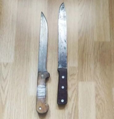 bıçaq qabı: Qəssab bıçaqları və əl baltası satılır
