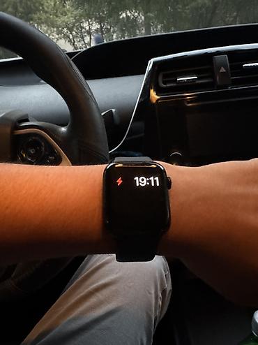 iphone 1w: Apple Watch SE2 в оригинале коробку потерял имеется зарядка в — 1