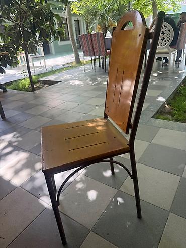stul cexolu: Restoran Stullari cexollari var — 2