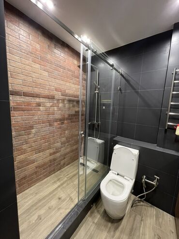 Посуточная аренда квартир: 1 комната, Душевая кабина, Постельное белье, Кондиционер — 6