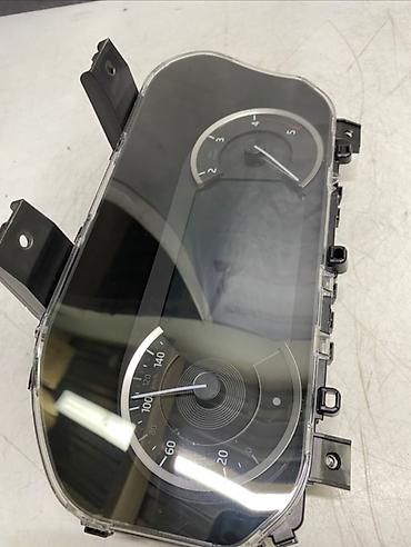 Щитки приборов: Щиток приборов Jaguar 2022 г., Б/у, Оригинал — 2