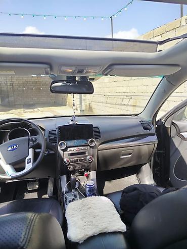 ural teker: Kia Sorento – geniş salonlu, komfortlu krossover. Xüsusiyyətlər: - — 5