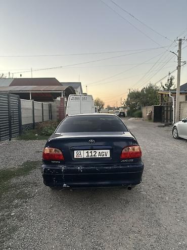 авенслер: Toyota Avensis: 2002 г., 1.8 л, Механика, Бензин, Седан — 4