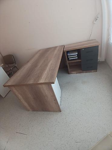 Ofis mebeli: İşlənmiş, İşçi üçün, Kvadrat masa — 4