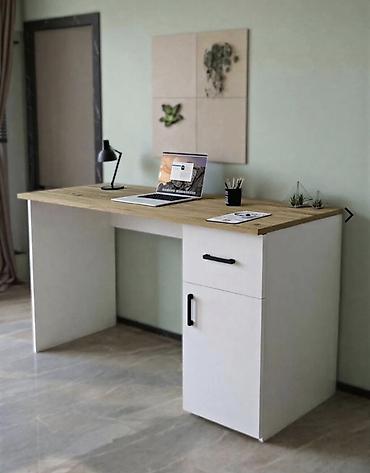 komputer kontakt home: Düz masa, Polkalı, Siyirməli — 1