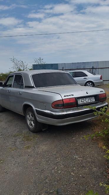 запчасти портер 1: GAZ Volga 3110 sedan - Kuzov: 4 qapılı sedan, gümüşü rəng - Mühərrik — 2