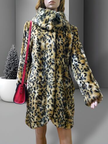 Krzneni kaputi: M, Sa postavom, bоја - Šareno na lalafo.rs — 3 Krzneni kaputi: M, Sa postavom, bоја - Šareno — 3