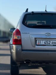 Hyundai: Hyundai Tucson: 2009 г., 2 л, Автомат, Дизель, Кроссовер — 13