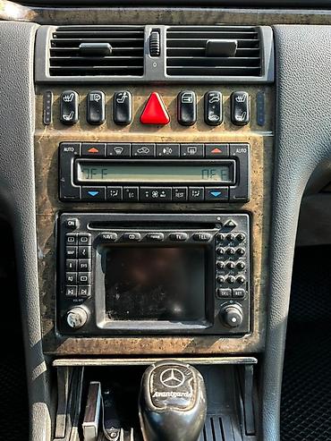 Mercedes-Benz: Mercedes-Benz E-Class: 1999 г., 4.3 л, Газ, Седан — 14