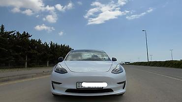 Tesla: Tesla Model 3: 0.1 l | 2022 il 62000 km Sedan — 6