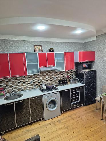 Həyət evləri və villaların satışı: Həyət evi satılır/ Xüsusiyyətlər: - Kürsülü, monolit-fundamentli — 23