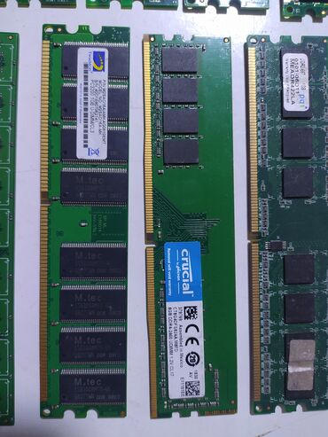 Operativ yaddaş (RAM): Operativ yaddaş (RAM) Kingston, 8 GB, 3200 Mhz, DDR4, PC üçün, İşlənmiş