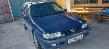 Volkswagen: Volkswagen Passat: 1994 г., 1.8 л, Механика, Бензин, Универсал