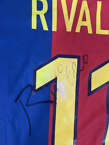 5860: Коллекционная футбольная футболка Nike Team Sports FC Barcelona — 1