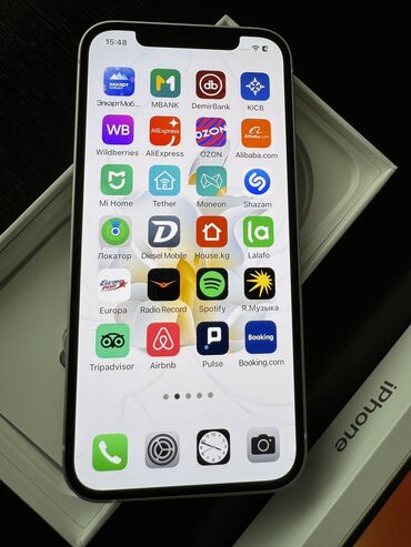 Apple iPhone: IPhone 12, Б/у, 128 ГБ, Белый, Чехол, Коробка, 77 %
