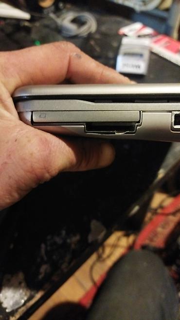 HP: HP Mini 2140 netbuku - Model: HP 2140 (HP Mini seriyası) - Korpus — 9