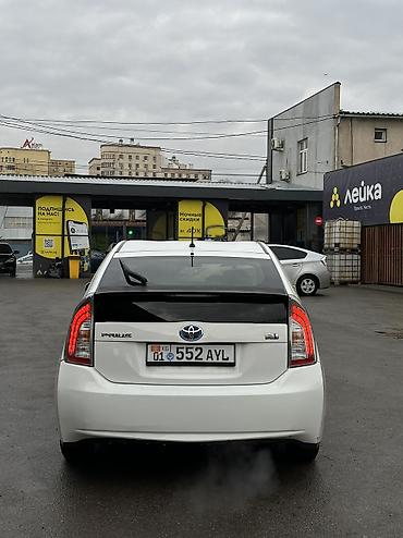 Toyota: Toyota Prius: 2013 г., 1.8 л, Вариатор, Гибрид, Седан — 4