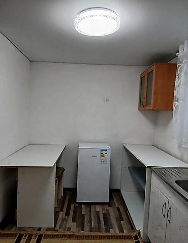 Комнаты: 25 м², С мебелью частично — 4