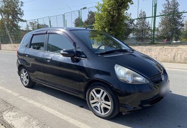 самые дешёвые автомобили: Honda Jazz: 2005 г., 1.4 л, Автомат, Бензин, Хетчбек