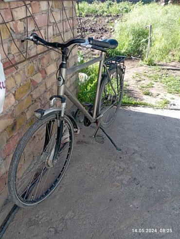 велик для 7 лет: Германский велосипед,планетарная втулка,размер колеса 28,роллерный