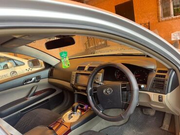 рав 4 2017 цена бишкек: Автомобиль Toyota Mark X серебристого цвета. Седан с задним приводом