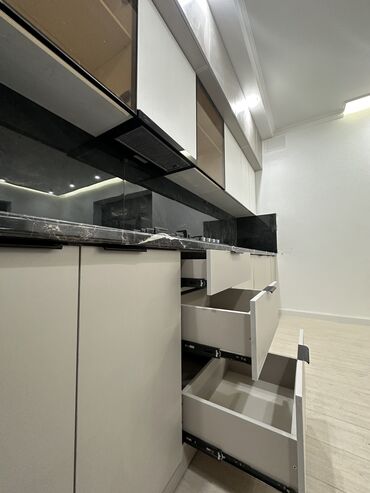 Кухонные гарнитуры: Кухонный гарнитур, Новый, Бесплатная доставка — 4