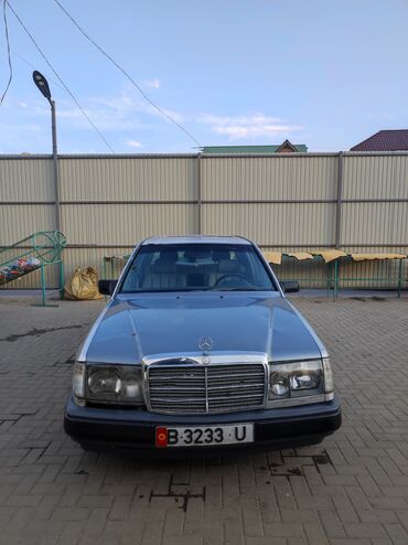 запчасть на мерс 814: Mercedes-Benz W124: 1989 г., 2.3 л, Механика, Бензин, Седан