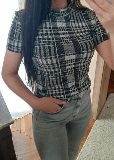 zara top: Zara, S (EU 36), Viskoza, bоја - Siva