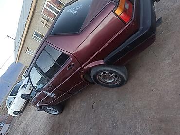 Volkswagen: Volkswagen Jetta: 1991 г., 1.8 л, Кол менен иштөөчү, Бензин, Седан — 4