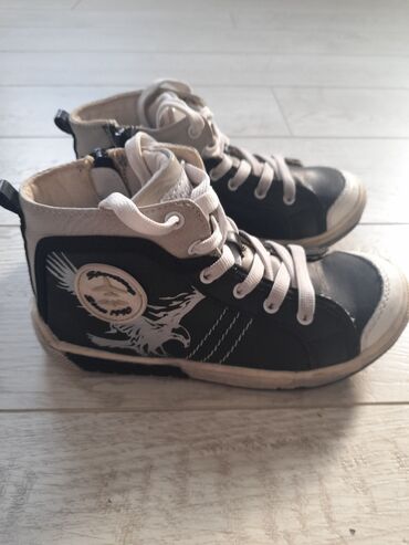 converse nove starke: Ankle boots, Size - 30