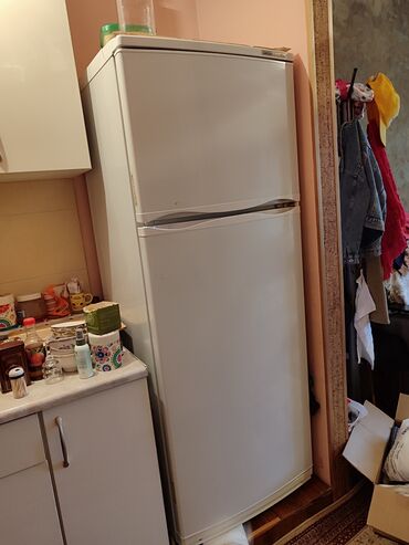 холодильник бу продаю: Холодильник Atlant, Б/у, Side-By-Side (двухдверный), 60 * 155 * 50