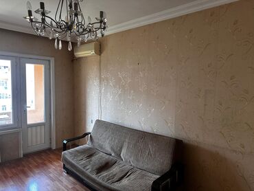 аренда квартиры: Razin talkucka terefde 69 kv 3 otaqli menzil kiraye verilir