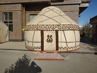 Боз үйлөр сатылат, Каркасы Жыгач, 85 баш, Диаметри: 5 метр — 8