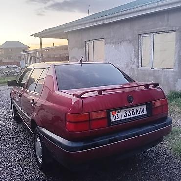 капот вента: Volkswagen Vento: 1993 г., 1.8 л, Механика, Бензин, Седан — 3
