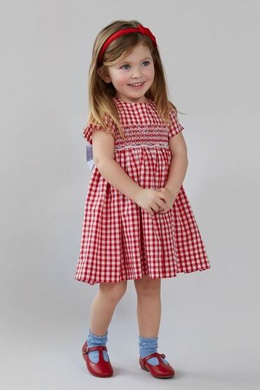 платье даром: Отдам вещи в хорошем состоянии для девочки 5 - 6 лет за 2,5 кг любого