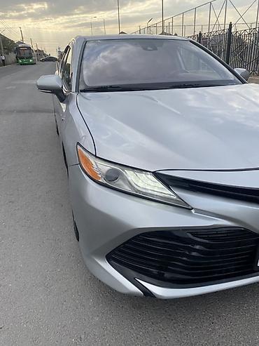 highlander 2017: Toyota Camry: 2020 г., 2.5 л, Вариатор, Гибрид, Седан — 8
