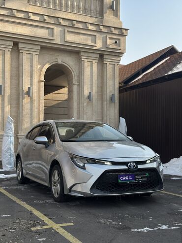 королла: Toyota Corolla: 2020 г., 1.8 л, Автомат, Гибрид, Седан