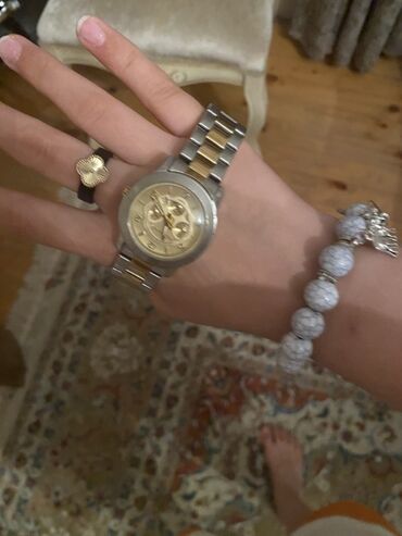 женские шапки из мериноса: Qol saatı, Michael Kors, rəng - Qızılı