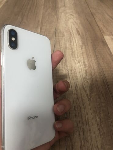 Apple iPhone: IPhone X, Б/у, 256 ГБ, White Titanium, Защитное стекло, Чехол, 85 %