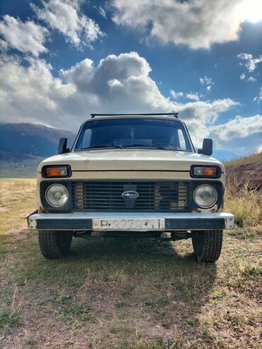 шины на ниву 2121: ВАЗ (ЛАДА) 4x4 Нива: 1983 г., 1.7 л, Механика, Бензин, Внедорожник