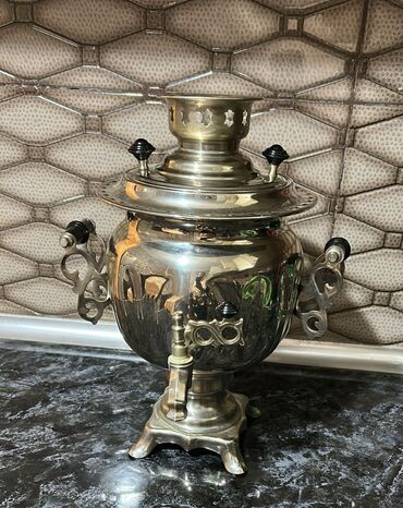 Mətbəx texnikası: İşlənmiş Elektrik Samovar, 3 l, Ünvandan götürmə